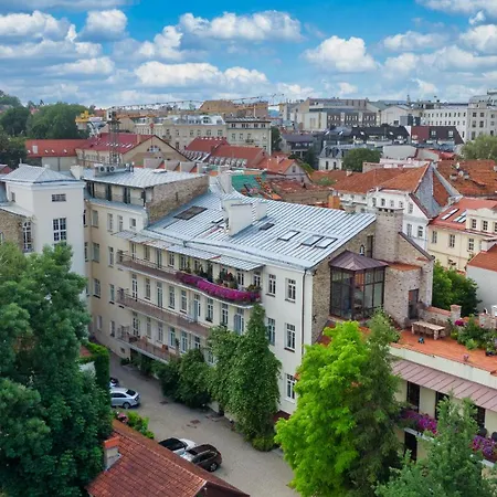 Spacious, Very Cosy, Stylish And Perfectly Located Apartament