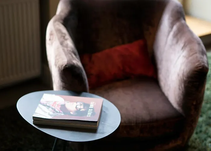 Spacious, Very Cosy, Stylish And Perfectly Located Apartament *