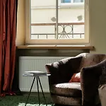 Spacious, Very Cosy, Stylish And Perfectly Located