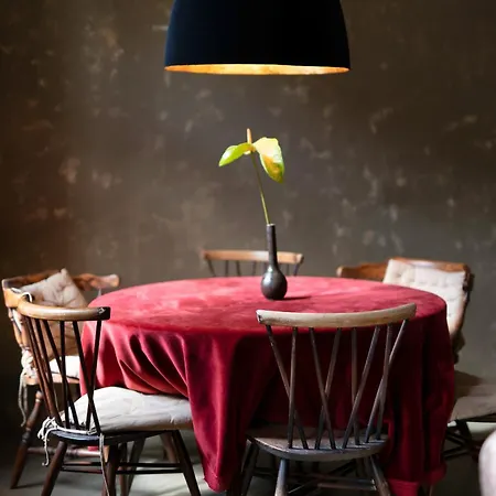 Lägenhet Spacious, Very Cosy, Stylish And Perfectly Located *