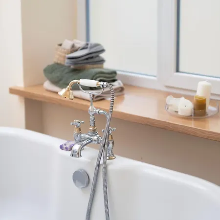 Spacious, Very Cosy, Stylish And Perfectly Located Lägenhet *